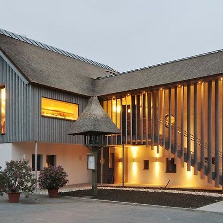 Hoteldorf Seepark Weiden Weiden am See Exterior photo