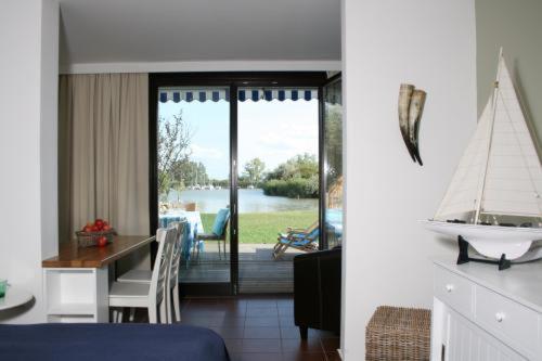 Hoteldorf Seepark Weiden Weiden am See Exterior photo